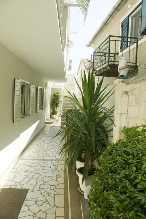 Ivan I Matej Apartments Blace Exterior foto